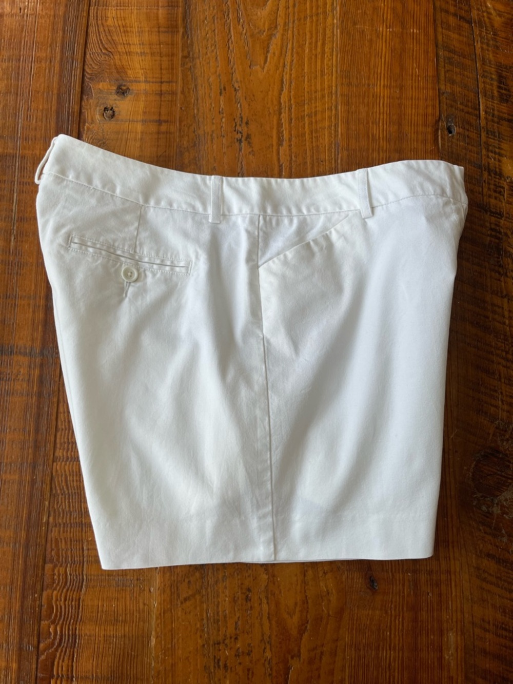 Ann Taylor White Tailored Shorts Size 8 - Picture 5 of 11